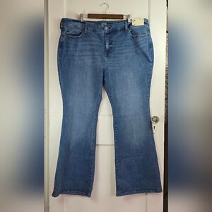 NWT a.n.a High Rise Flare Jeans 32" Inseam Plus 22W